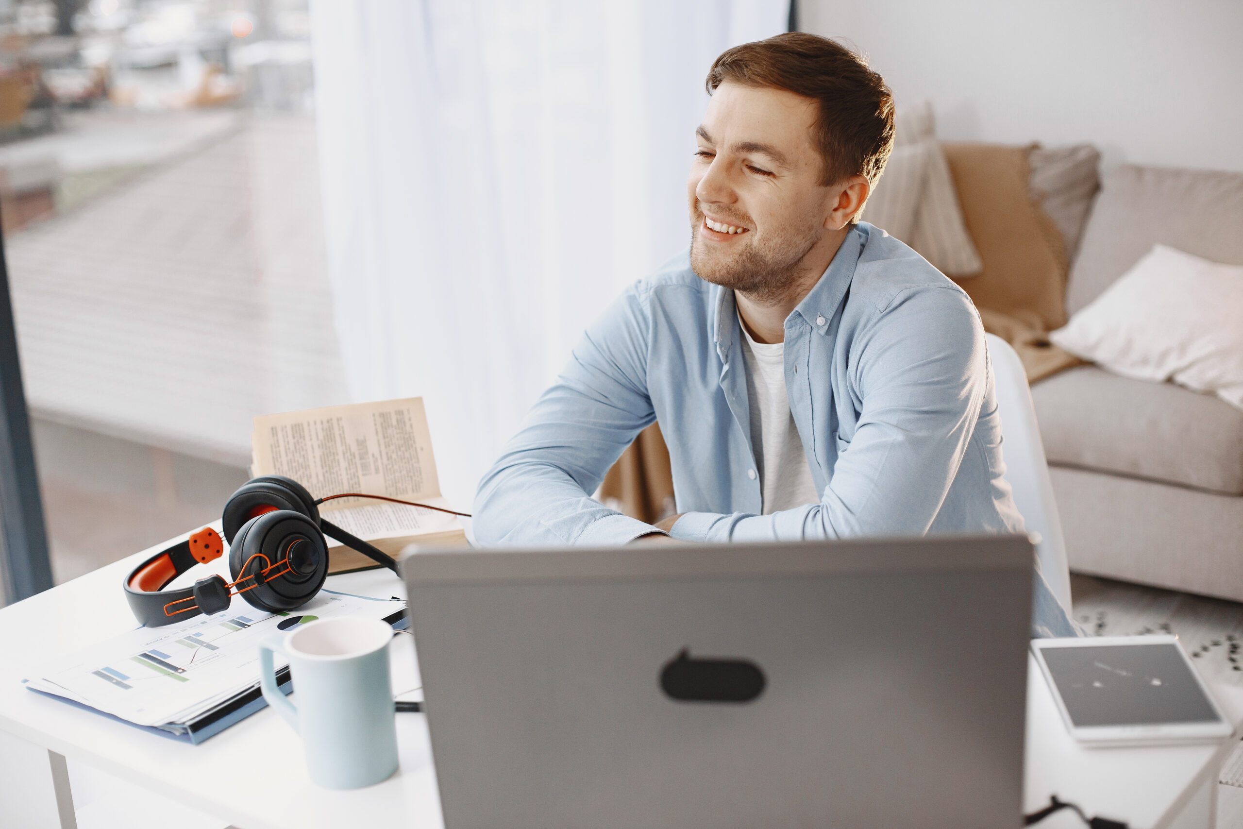 Tworzenie stron internetowych i obsługa platform online