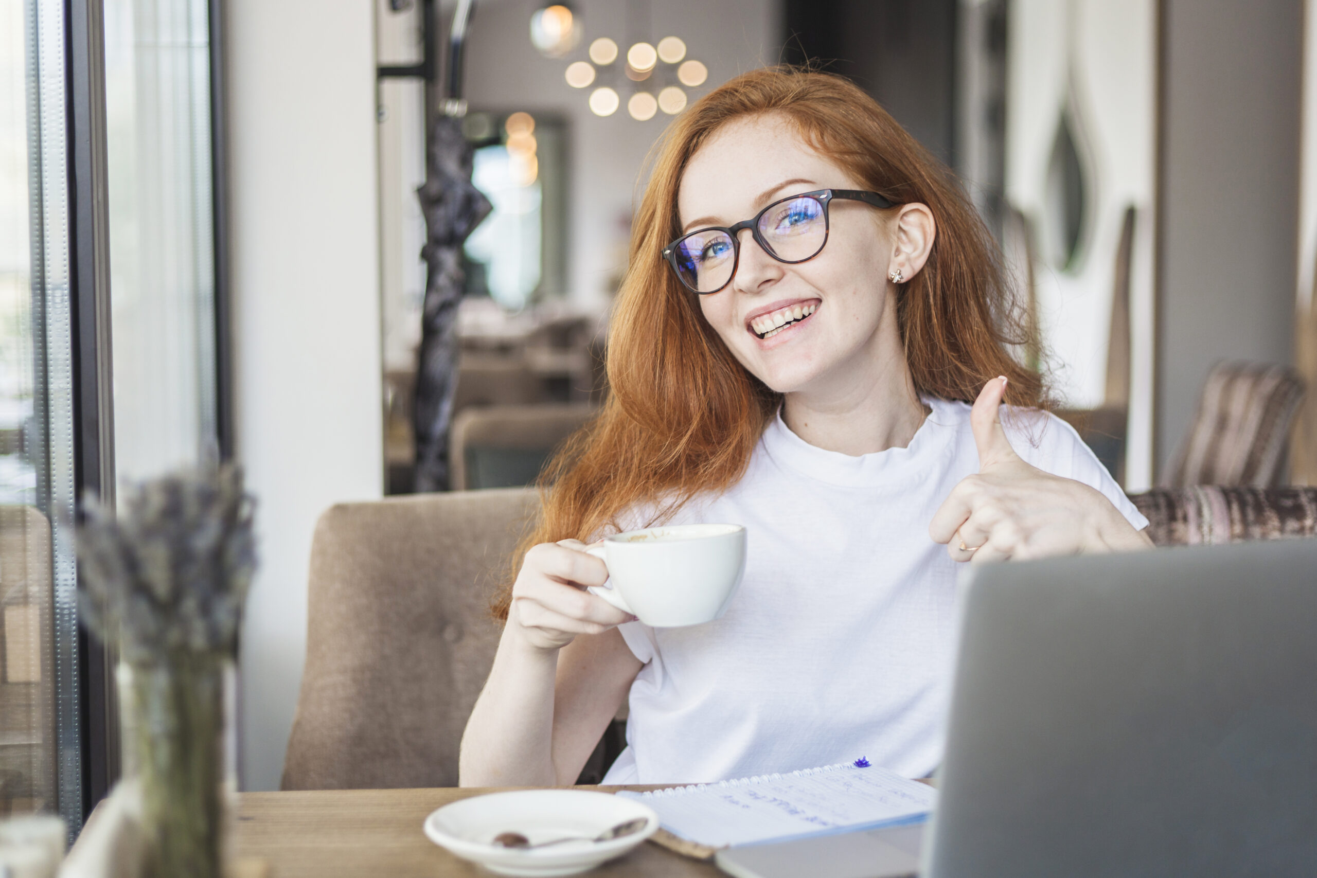 Projektowanie materiałów graficznych do social media i kampanii sprzedażowych